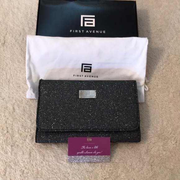 First Avenue Designs Jewelry - First Avenue Designs - Jewelry Travel Organizer